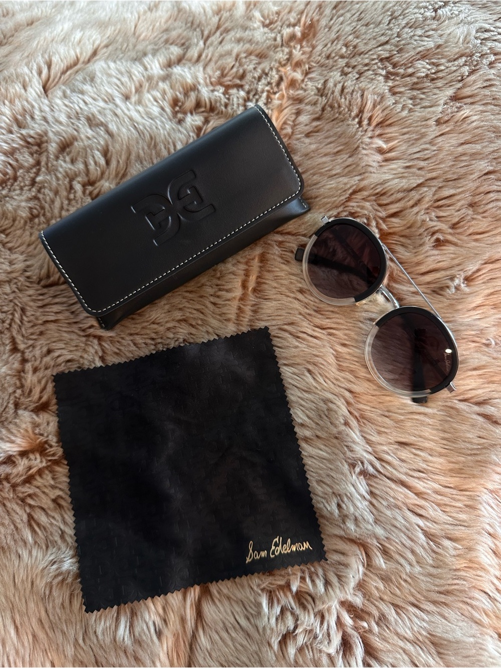 Sam Edelman Clear Frame Sunglasses with Black Case and Cloth